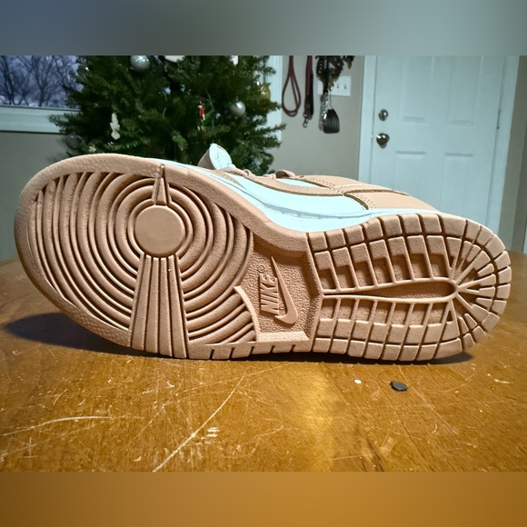 Women’s Nike Dunk Low Rose Wisper Sneakers - Picture 6 of 10